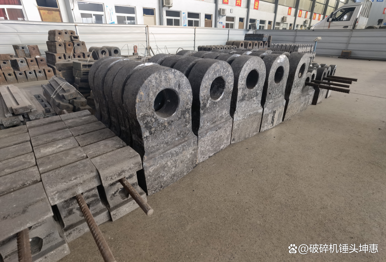 高铬铸铁破碎机锤头寿命短的真正原因是什么？